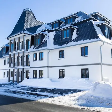 Astenblick With Sauna Aparthotel 4*