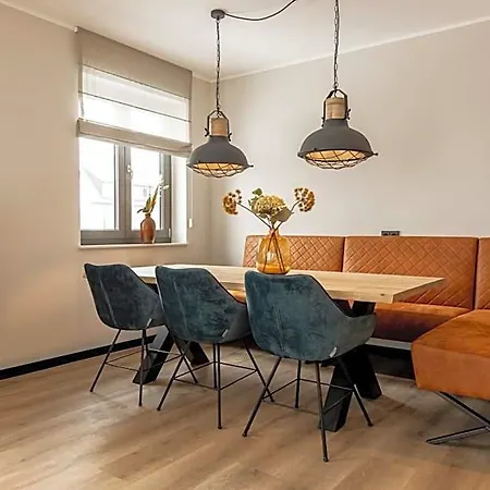 Astenblick With Sauna Aparthotel 4*