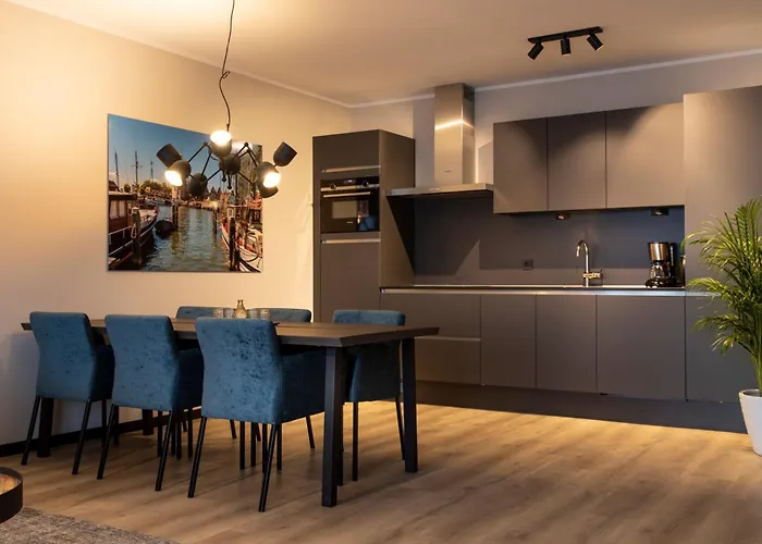 Astenblick With Sauna Апарт-отель 4*