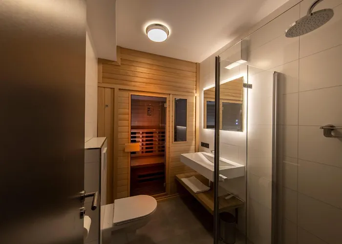 מלון דירות Astenblick With Sauna